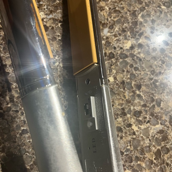 Chi straighter - Picture 4 of 4